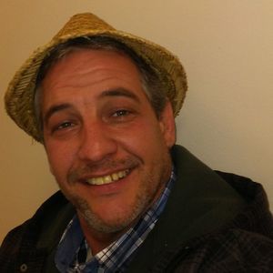 Meet your Posher, Ernest